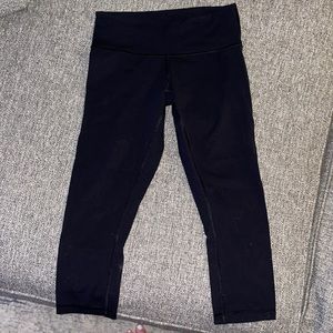 Lululemon wunder under crop 21” luxtreme black sz 4